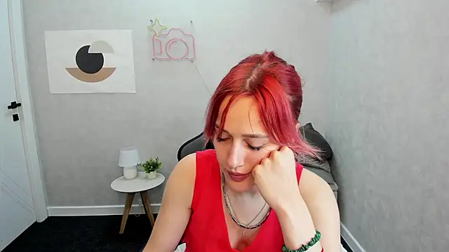 Snapshot of Linda_Jonys chatting on 02.07.26 Linda Jonys online show from 02.07.26