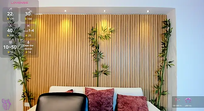 TiffanyHoustton online show from 03.20.26