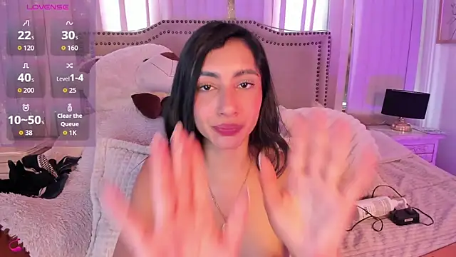 lya  brown online show from 05.11.26