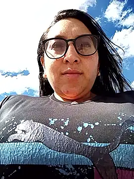 Snapshot of Valeria_montana_ chatting on 01.17.26 Valeria montana online show from 01.17.26