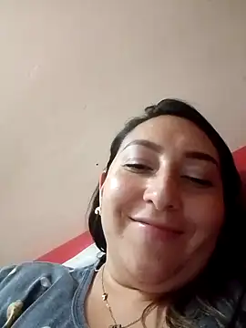 Snapshot of Valeria_montana_ chatting on 02.05.26 Valeria montana online show from 02.05.26