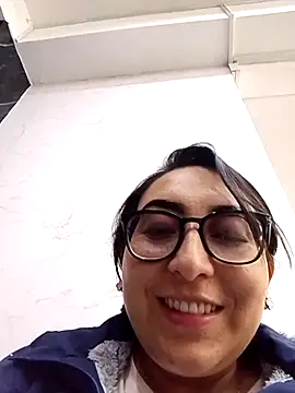 Snapshot of Valeria_montana_ chatting on 02.14.26 Valeria montana online show from 02.14.26