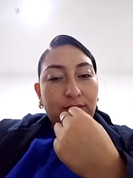 Snapshot of Valeria_montana_ chatting on 02.17.26 Valeria montana online show from 02.17.26