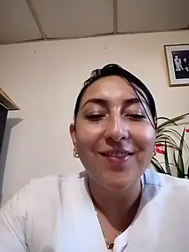 Snapshot of Valeria_montana_ chatting on 02.18.26 Valeria montana online show from 02.18.26