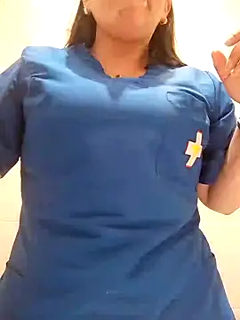 Snapshot of Valeria_montana_ chatting on 02.20.26 Valeria montana online show from 02.20.26