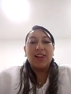 Snapshot of Valeria_montana_ chatting on 02.26.26 Valeria montana online show from 02.26.26