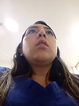 Snapshot of Valeria_montana_ chatting on 02.27.26 Valeria montana online show from 02.27.26