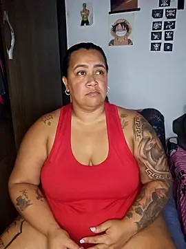 Snapshot of vicky-duarte chatting on 01.15.26 vicky-duarte online show from 01.15.26