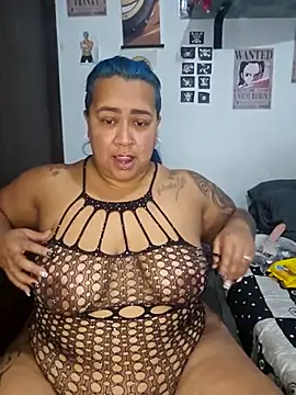 Snapshot of vicky-duarte chatting on 02.23.26 vicky-duarte online show from 02.23.26