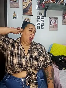 Snapshot of vicky-duarte chatting on 03.02.26 vicky-duarte online show from 03.02.26