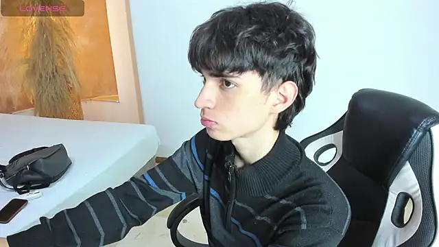 CONNOR STONNE  online show from 02.19.26