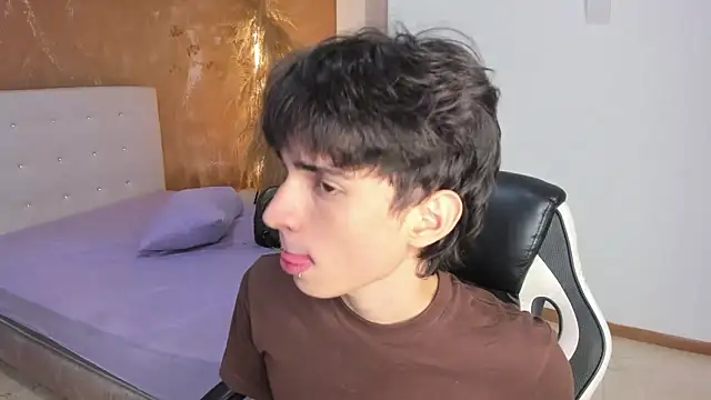 CONNOR STONNE  online show from 03.08.26