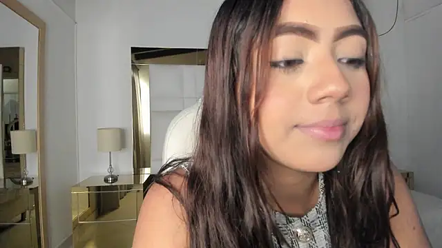 Snapshot of Zoei_Moon chatting on 01.31.26 Zoei Moon online show from 01.31.26