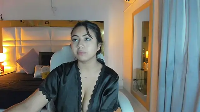 Zoei Moon online show from 05.27.26
