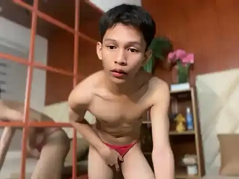 Snapshot of TheBoyAboveYou chatting on 02.01.26 TheBoyAboveYou online show from 02.01.26