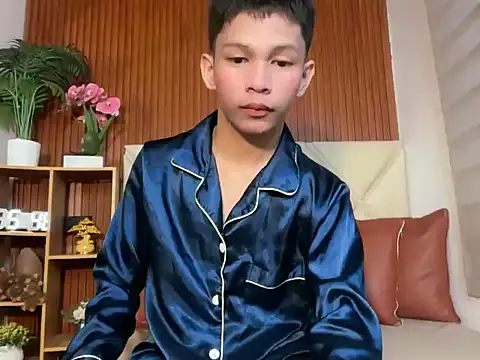 Snapshot of TheBoyAboveYou chatting on 02.23.26 TheBoyAboveYou online show from 02.23.26