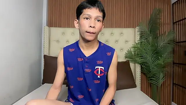 TheBoyAboveYou online show from 07.26.26
