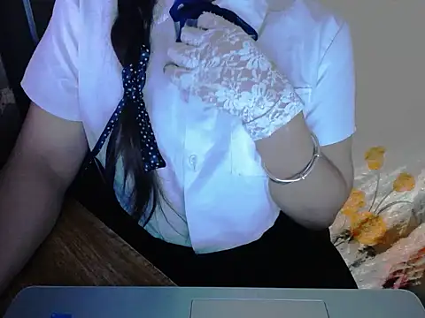 maian love online show from 07.15.26