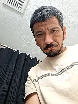 Guero0751xh online show from 10.24.25