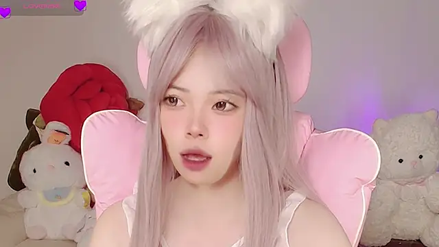 Snapshot of Miyeoonn chatting on 05.30.26 Miyeoonn online show from 05.30.26