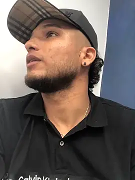 modeloxtz online show from 02.12.26