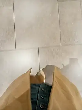 Baby-Linh online show from 02.06.26