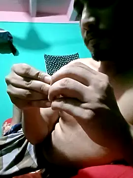 sexeyboy332 online show from 07.21.26