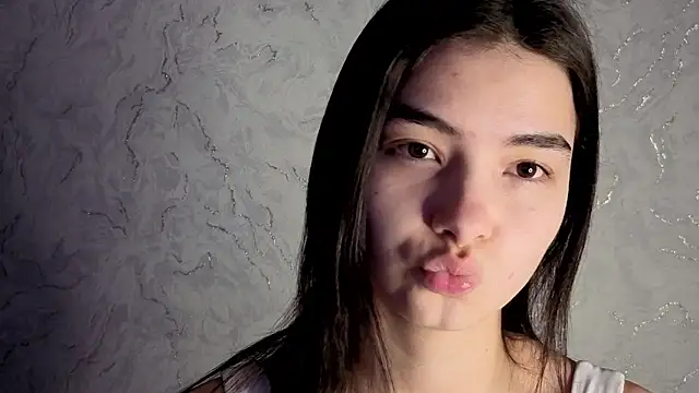 Laura Sunday online show from 02.24.26