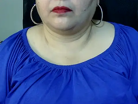 Snapshot of Soniya_Sha chatting on 02.12.26 Soniya Sha online show from 02.12.26