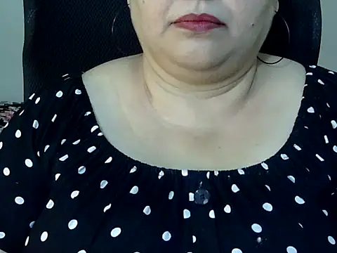 Soniya Sha online show from 05.17.26