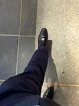 boyfromMum bai online show from 04.14.26