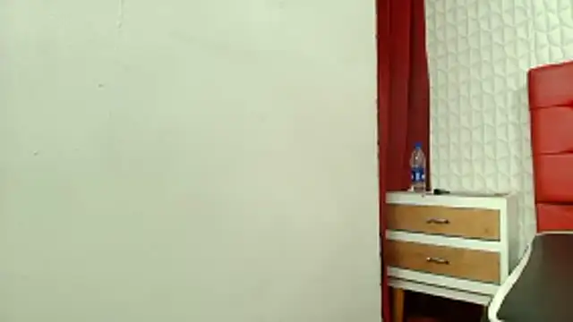 Snapshot of Elizabetth_Roman chatting on 02.06.26 Elizabetth Roman online show from 02.06.26