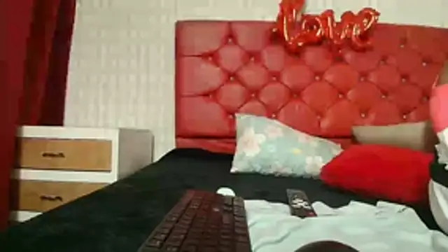 Snapshot of Elizabetth_Roman chatting on 02.24.26 Elizabetth Roman online show from 02.24.26