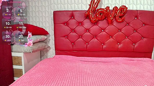 Elizabetth Roman online show from 04.09.26