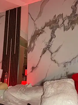 BellaHarpeer online show from 04.16.26