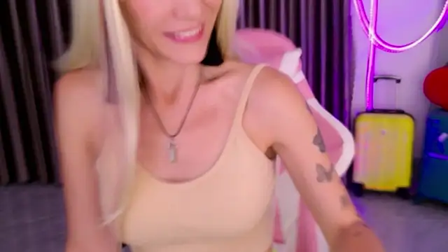 betty xoxoo online show from 03.12.26