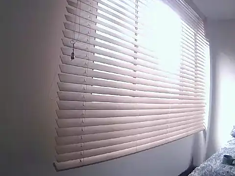 Snapshot of Fernanda_andrew chatting on 02.18.26 Fernanda andrew online show from 02.18.26