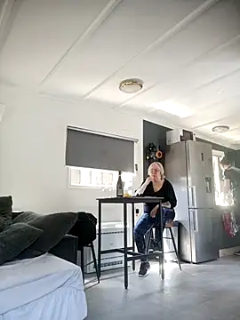 jefflatex45 online show from 04.24.26