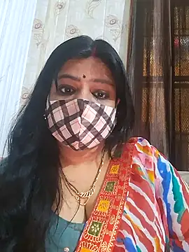 Snapshot of desiriya14 chatting on 02.07.26 desiriya14 online show from 02.07.26