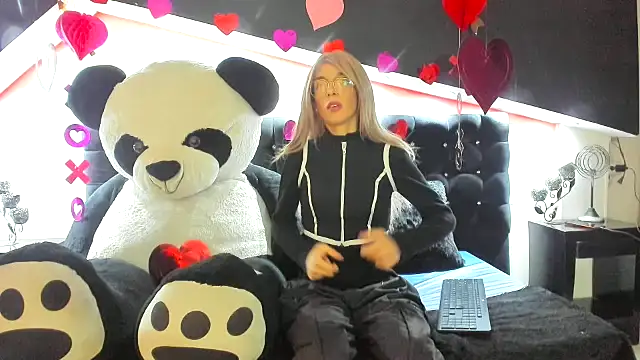 Lis Pearson online show from 02.19.26