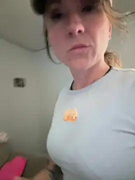 alluringpixie online show from 04.15.26