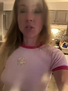 alluringpixie online show from 04.19.26