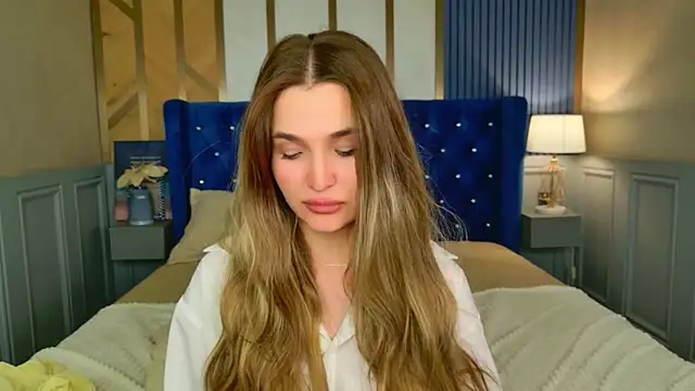 Lina Sinerz online show from 05.31.26