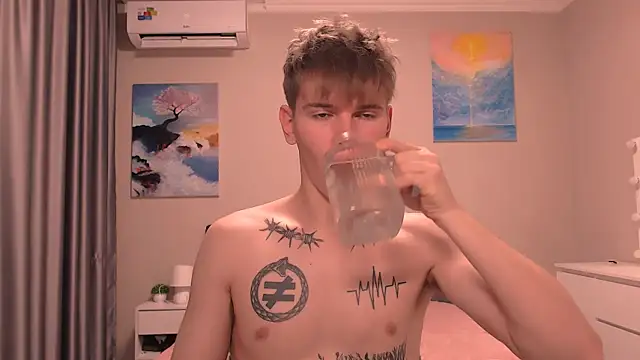 Fredd Xanders online show from 12.17.25