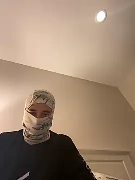 phantom898983 online show from 04.13.26