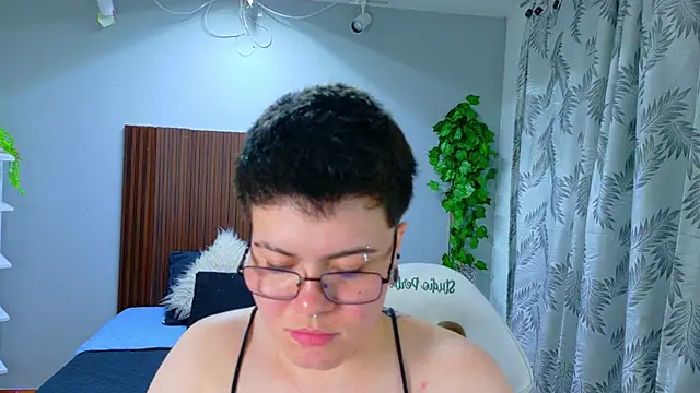 geminis xxx online show from 04.14.26