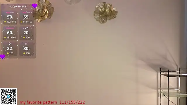 Snapshot of EvaaAnderson chatting on 04.10.26 EvaaAnderson online show from 04.10.26