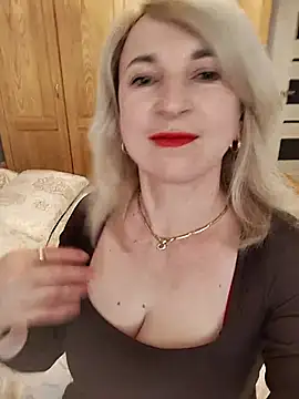 Snapshot of AhlyssaLove1155 chatting on 05.16.26 AhlyssaLove1155 online show from 05.16.26