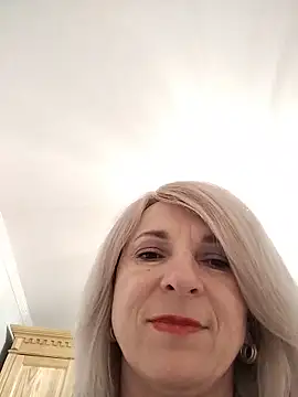 AhlyssaLove1155 online show from 06.06.26