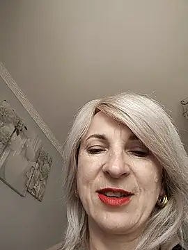 AhlyssaLove1155 online show from 06.07.26